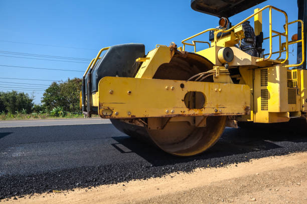 Best Driveway Pavers Installation  in Edcouch, TX
